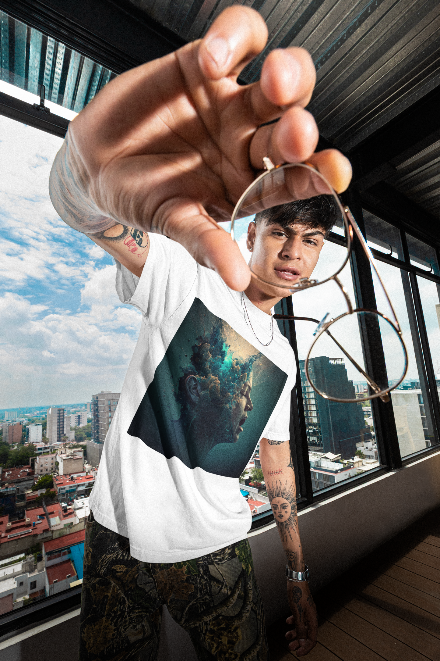 GOODLUCK Oversized Tee – Breaking Point (White Edition)